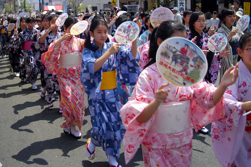 �I�[�v�j���O�p���[�h�E���w�x��